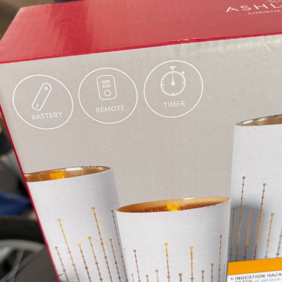 Ashland LED Glass Wax Candles - White and Gold - Picture 3 of 4